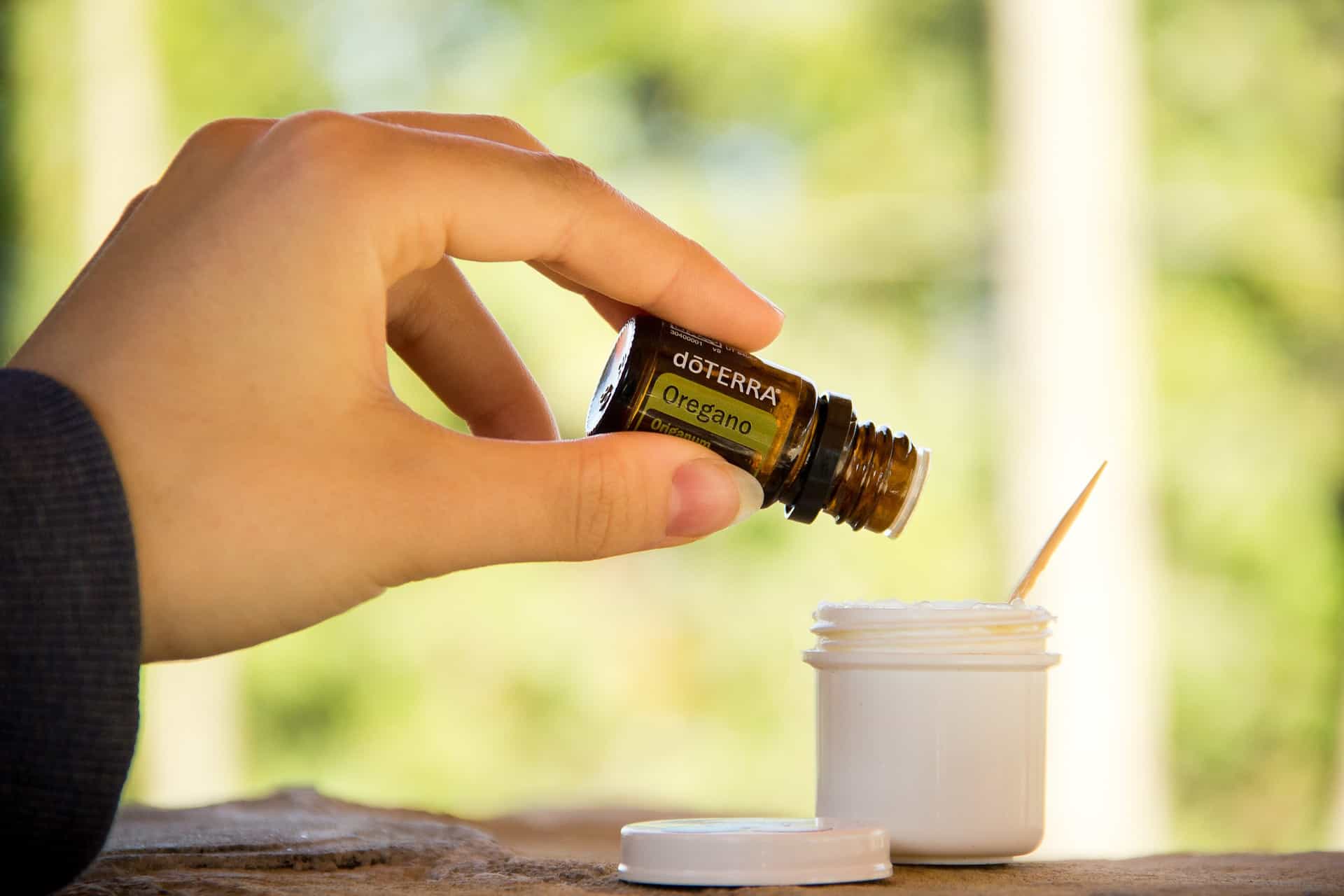 How to use oregano oil